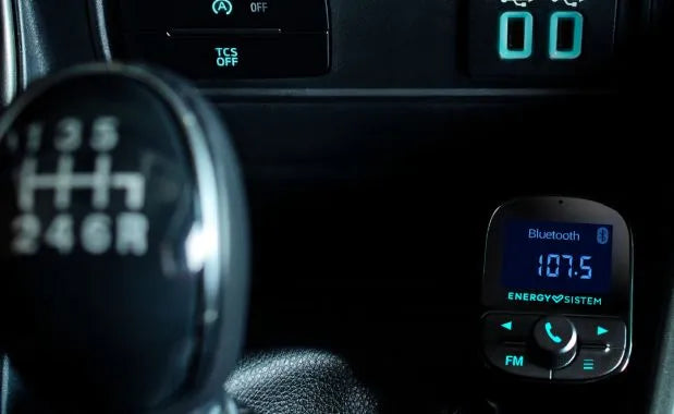 Tu música te acompaña al volante. Nuevo reproductor para coche