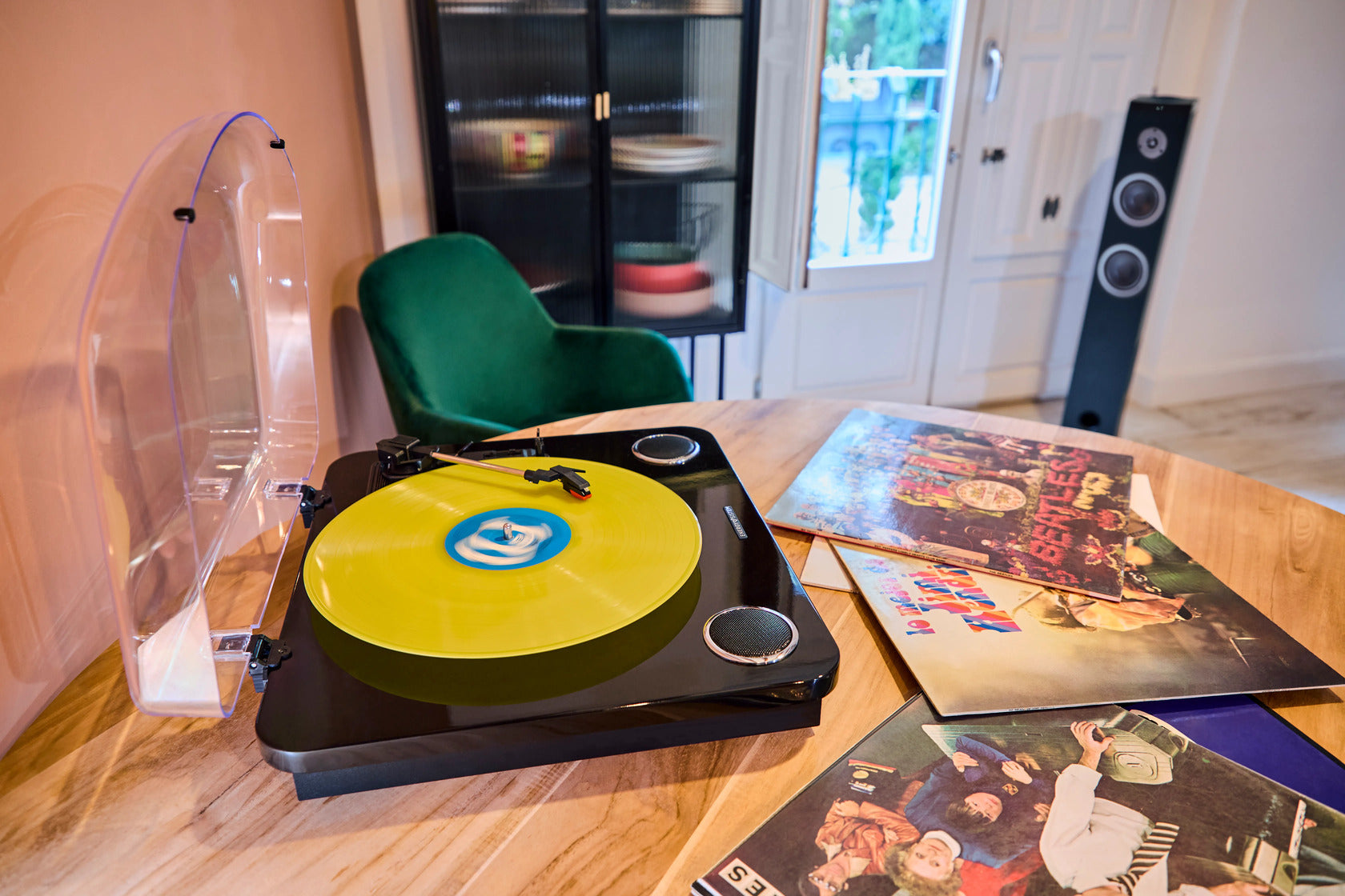 El regreso de los tocadiscos, ¿por qué vuelven a estar de moda?