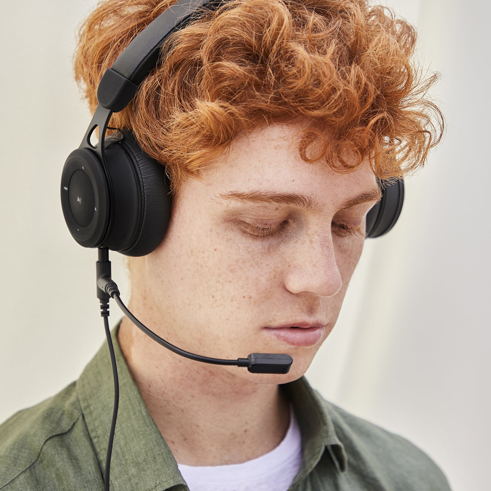 Headphones Microphone 1
