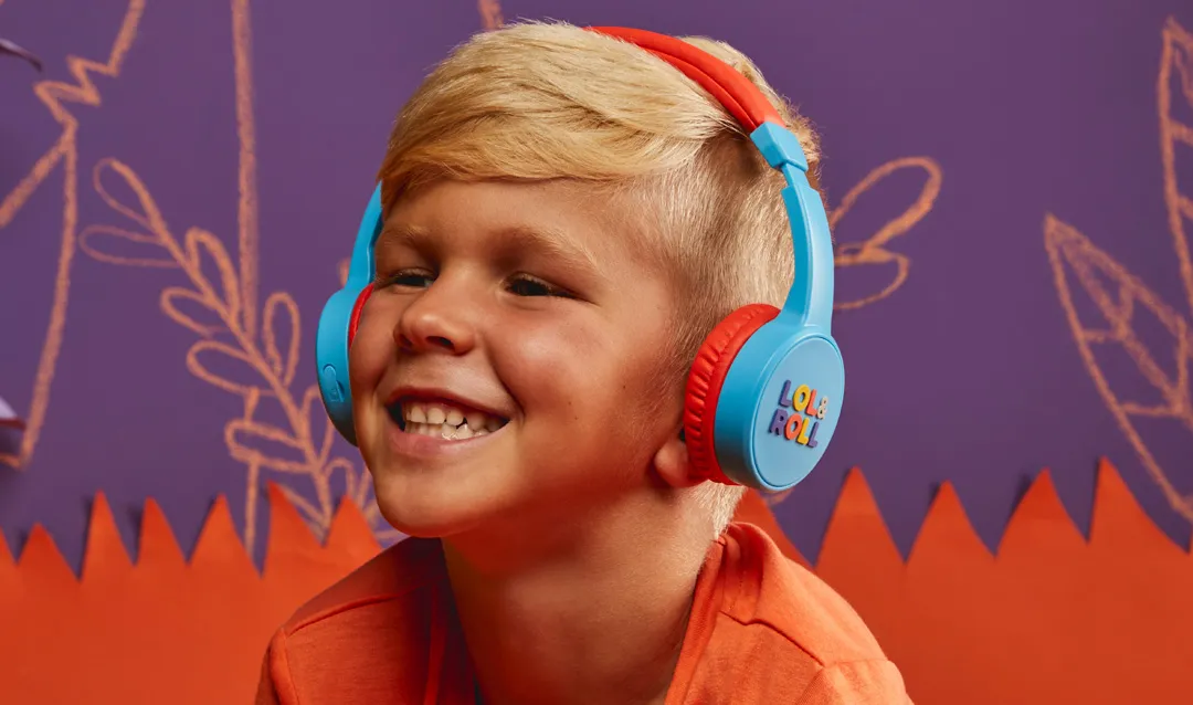Bluetooth headphones for kids: 4 tips for choosing the best ones